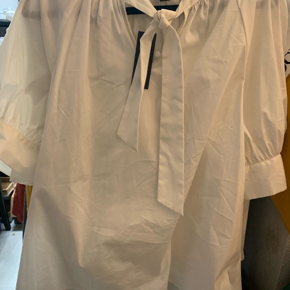 Peasant Style Tie Front Blouse - Picture 9 of 9